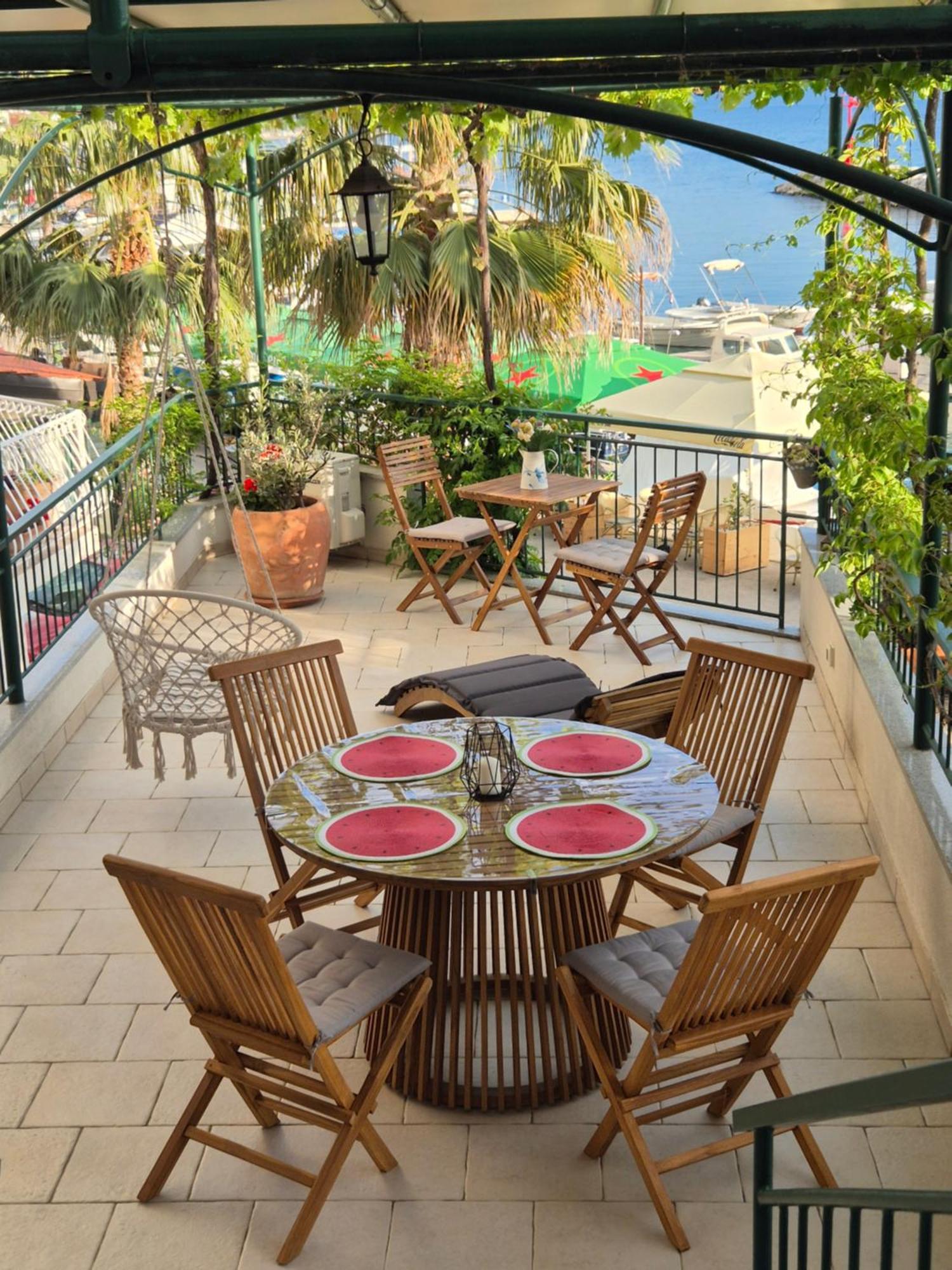 Apartment Top Terrace Podgora Buitenkant foto